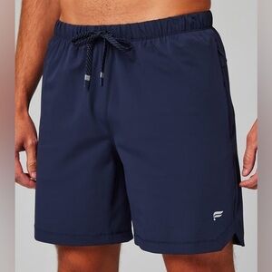 Fabletics “The One” 7 in Navy Shorts, Men’s small